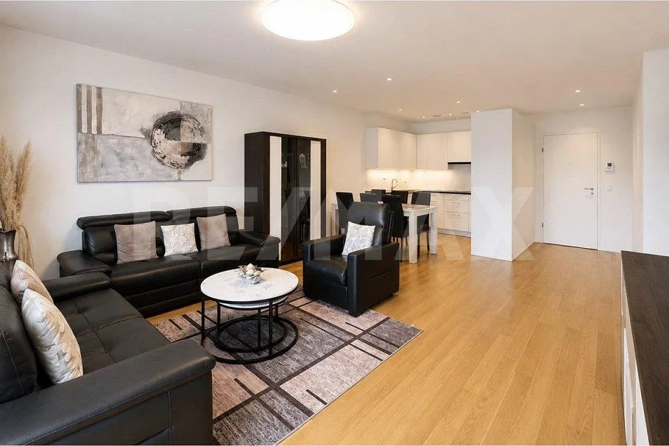 Neuwertige 3½-Zimmer-Eigentumswohnung mit hochwertigem Ausbaustandard – foto 10 di 13