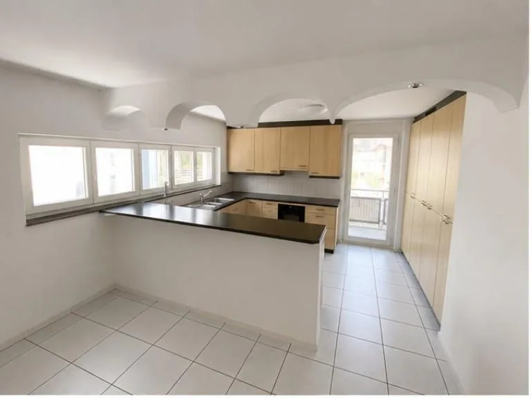 5.5 Zimmer-Wohnung im familiären Quartier