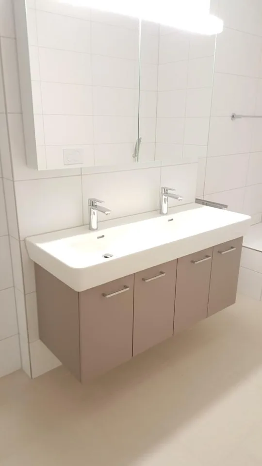 Attraktive 4.5 Zimmerwohnung Nähe Bachgraben