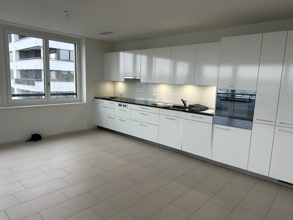 Attraktive 4.5 Zimmerwohnung Nähe Bachgraben – Foto 8 von 8