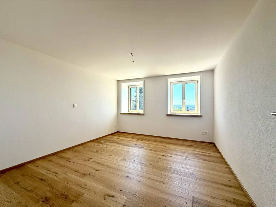 Hochwertig renoviert an bester Aussichtslage