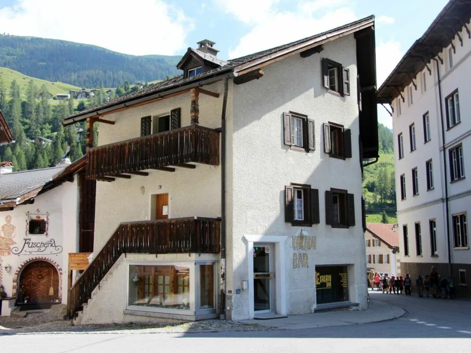Umbau- und Ausbau-Objekt im Dorfkern von Bergün/Bravuogn