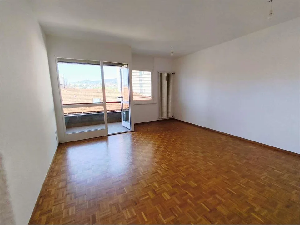 Lugano Cassarate (Viale Castagnola) - Signorile 2.5 Locali al 5° Piano