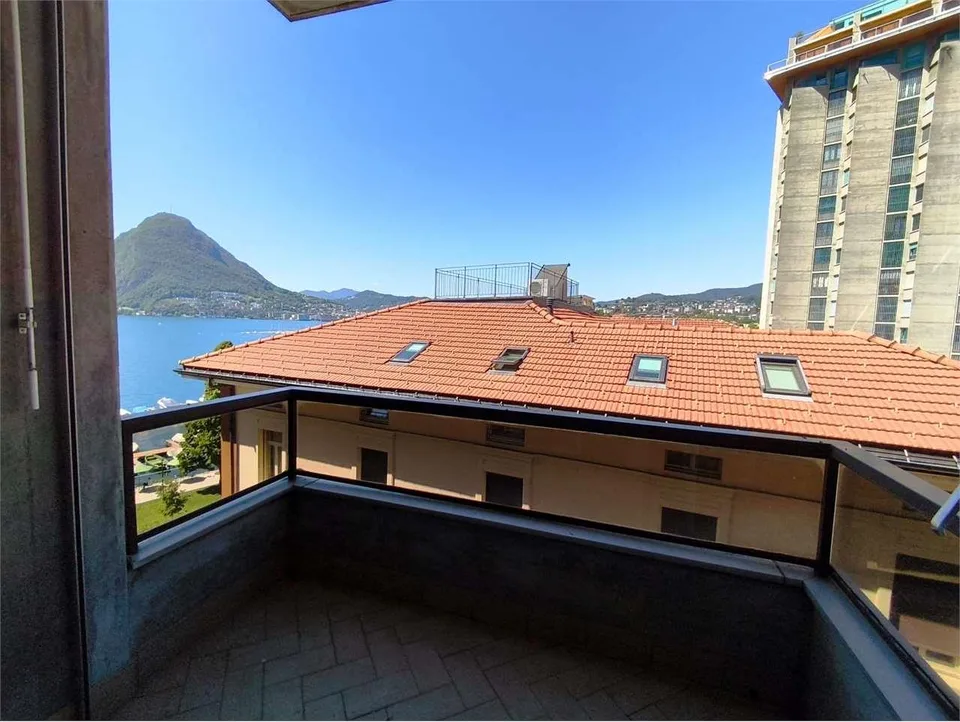 Lugano Cassarate (Viale Castagnola) - Signorile 2.5 Locali al 5° Piano