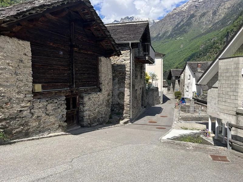 RUSTICO FANTASTICO PER APPASSIONATI DA RISTRUTTURARE