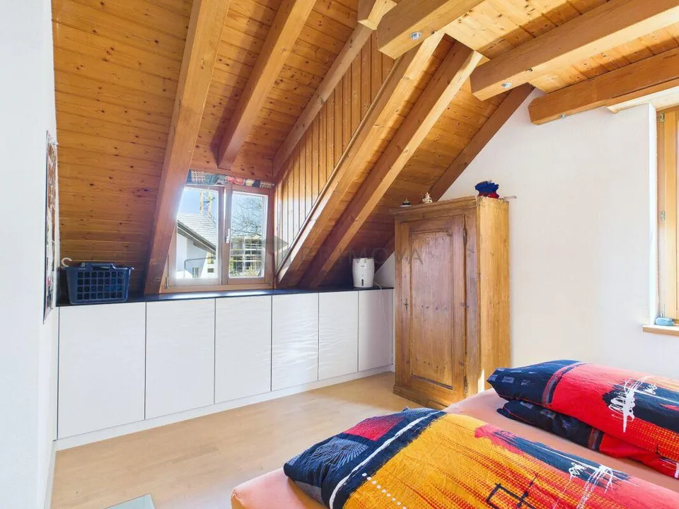 Wohnen mit Weitblick - Attraktive 4.5 Zimmer Dachwohnung mit Galerie