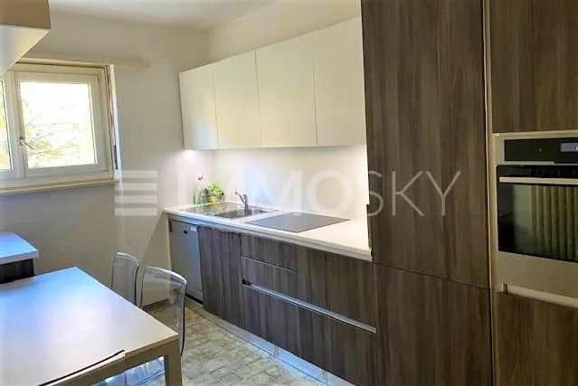Interessantes und sonniges Apartment nur wenige Schritte vom See entfernt