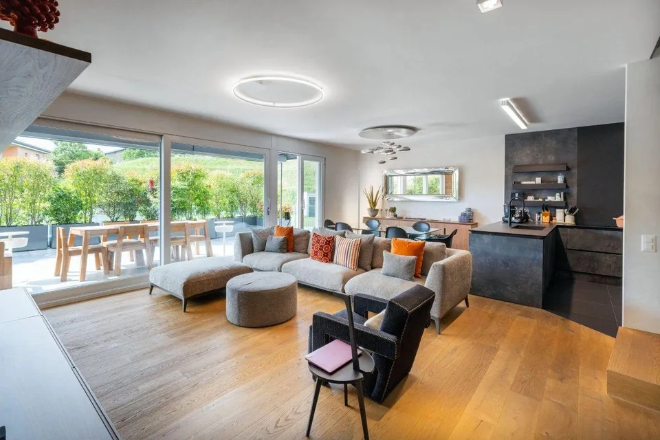 VENDESI Manno Spazio, luce e stile: esclusivo duplex di 5.5 locali ... – photo 2 sur 13