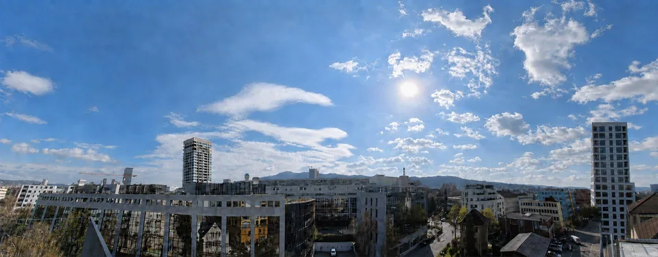 Sonnenverwöhnte 4.5-Zimmer-Attikawohnung mit 81 m² Terrasse