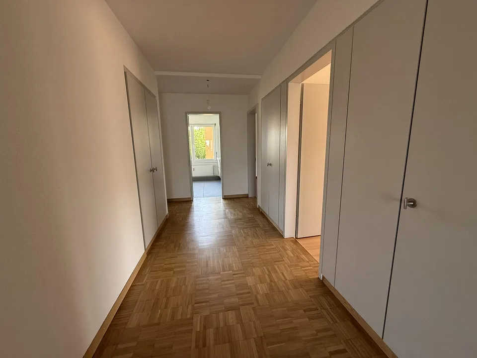 Gelegenheit in Hinterkappelen - 6,5-Zimmer 4.OG - Aare, Wohlensee