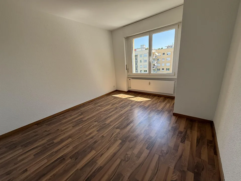 Gelegenheit in Hinterkappelen - 6,5-Zimmer 4.OG - Aare, Wohlensee