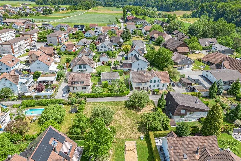 697 m² grosses Grundstück an sehr ruhiger Lage in Möriken