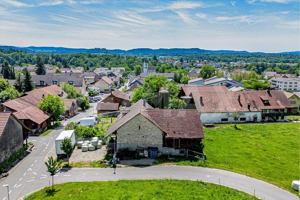 792 m² Bauland im Dorfzentrum von Möriken
