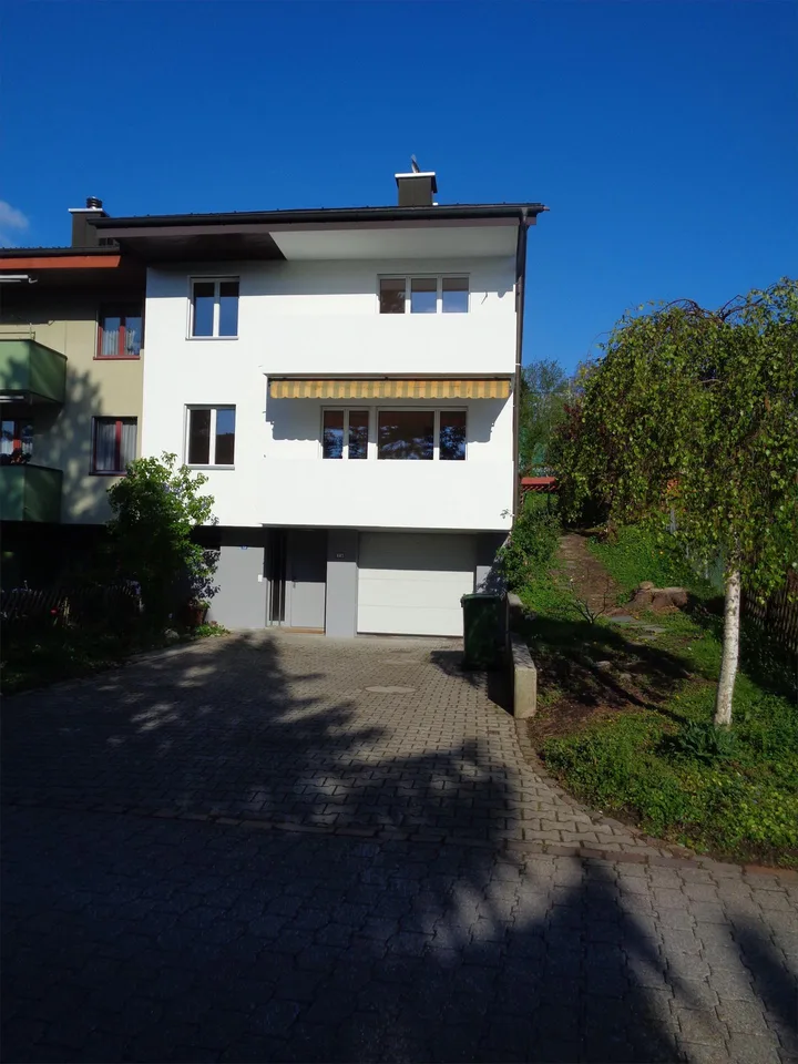 7.5-Zimmer-Haus in Allenwinden - grosszügiges Zuhause an ruhiger Lage