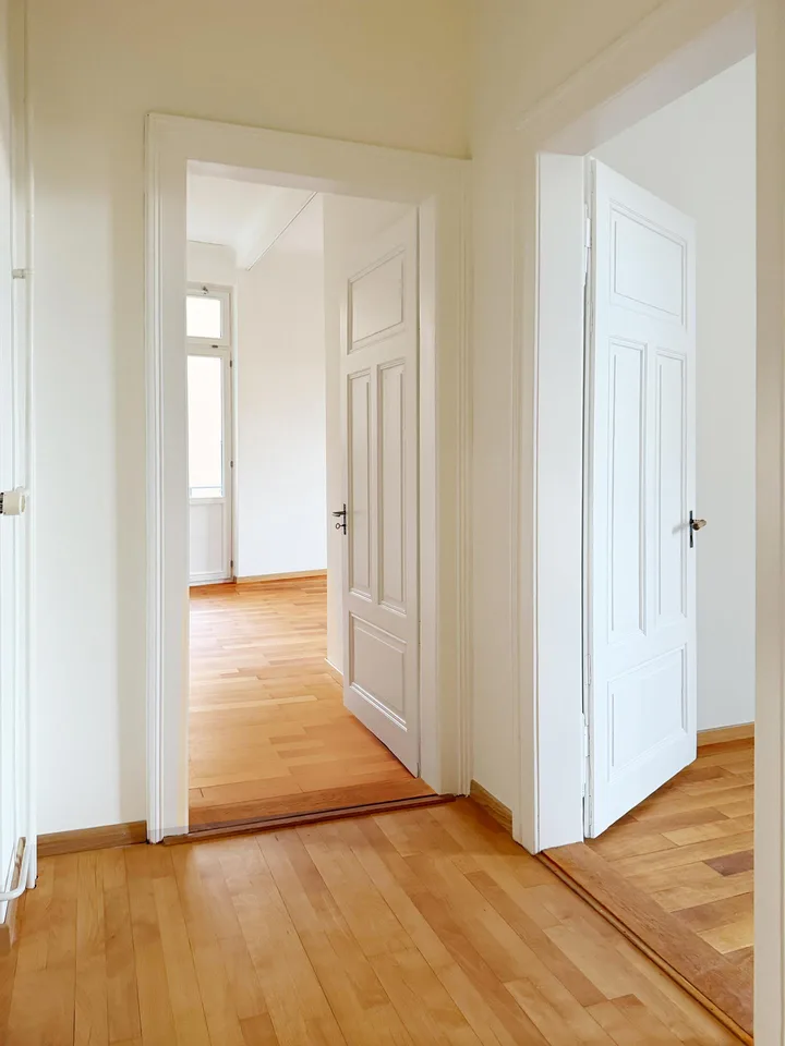 Stilvolle 4.5 -Zimmer - Altbauwohnung mit Charme an exklusiver Lage