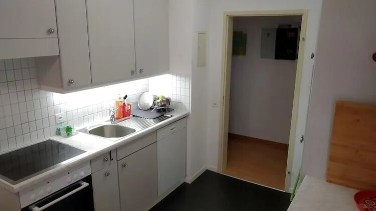 2½ ZI-WOHNUNG IN ZÜRICH - KREIS 4, MÖBLIERT, TEMPORÄR – foto 16 di 20