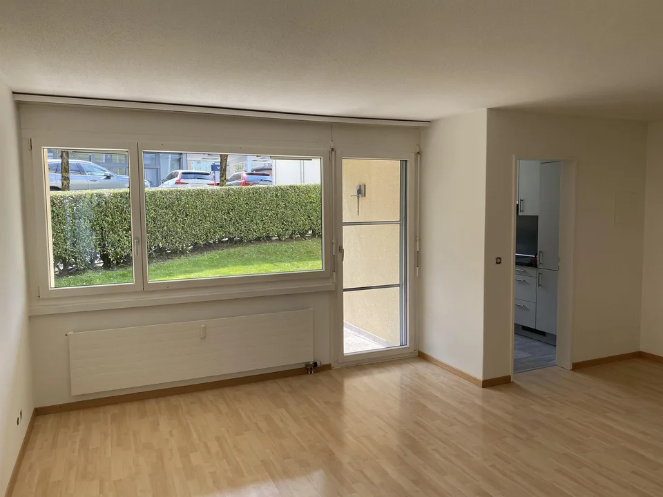 Helle & zentral gelegene 2.5 Zimmer-Gartenwohnung