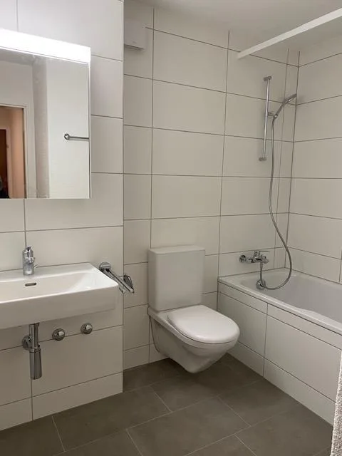 Helle & zentral gelegene 2.5 Zimmer-Gartenwohnung