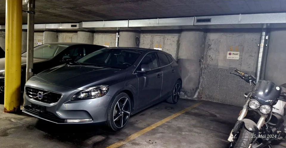 Parkplatz in Tiefgarage zu vermieten – 7205 Zizers