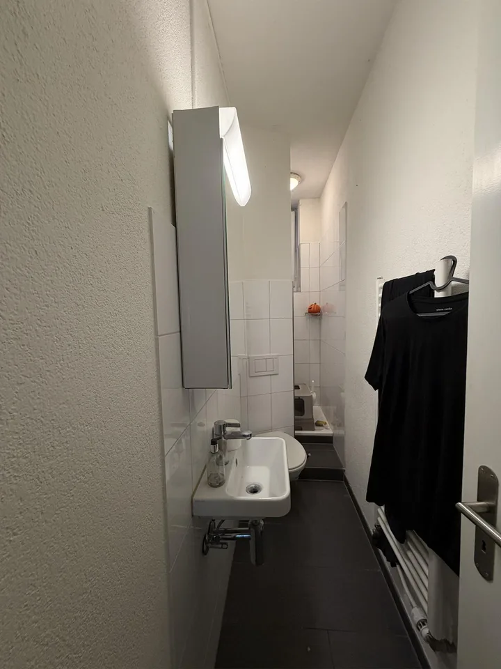Charmante 3.5-Zimmer-Altbauwohnung an der Engelstrasse in Zürich 8004