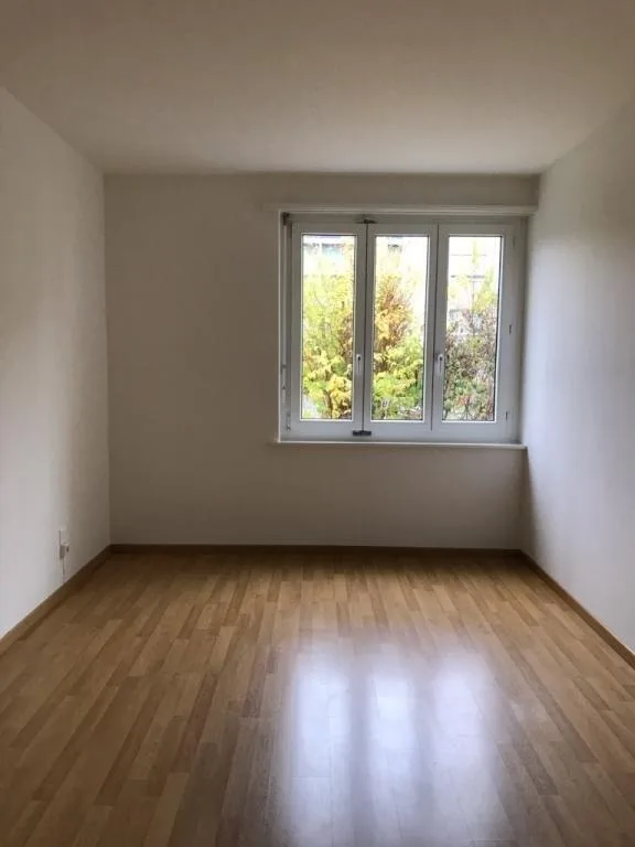 Appartement 2 pièces en centre-ville à Zurich-Altstetten