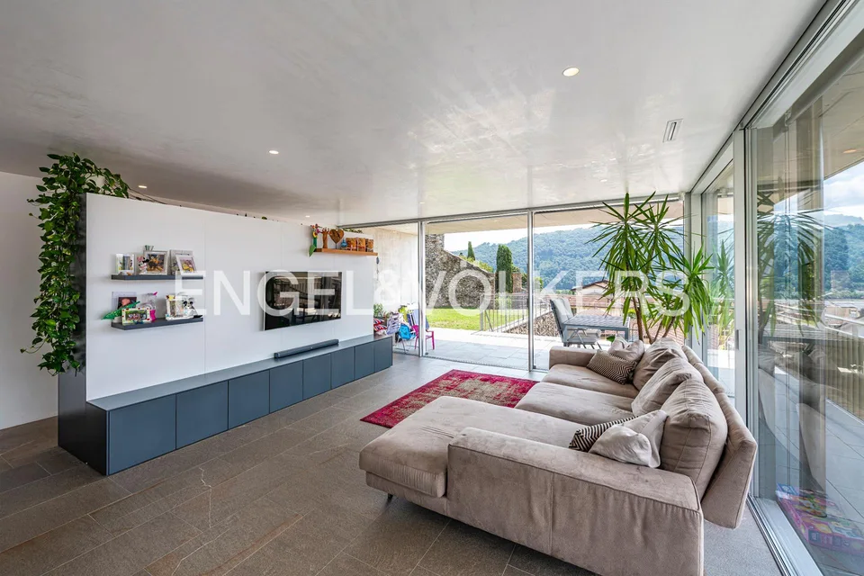Modernes Design in ruhiger Lage