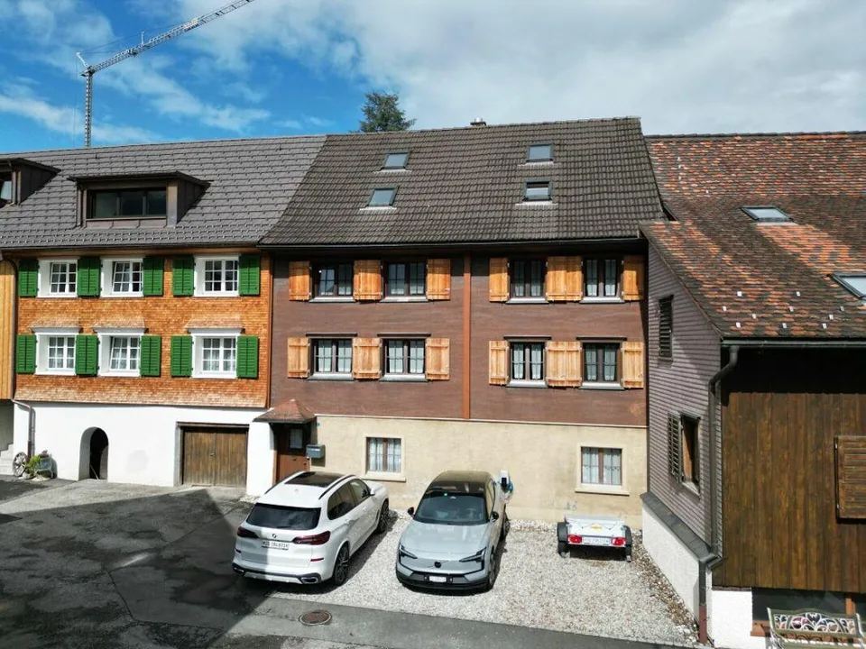 Familienfreundliches Holzhaus mit viel Platz, Charme und nachhaltig... – photo 18 of 18