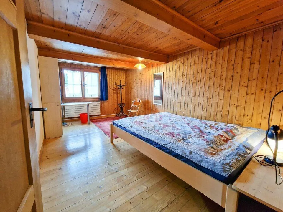 Familienfreundliches Holzhaus mit viel Platz, Charme und nachhaltig... – photo 9 of 18
