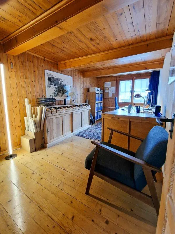Familienfreundliches Holzhaus mit viel Platz, Charme und nachhaltig... – photo 12 of 18