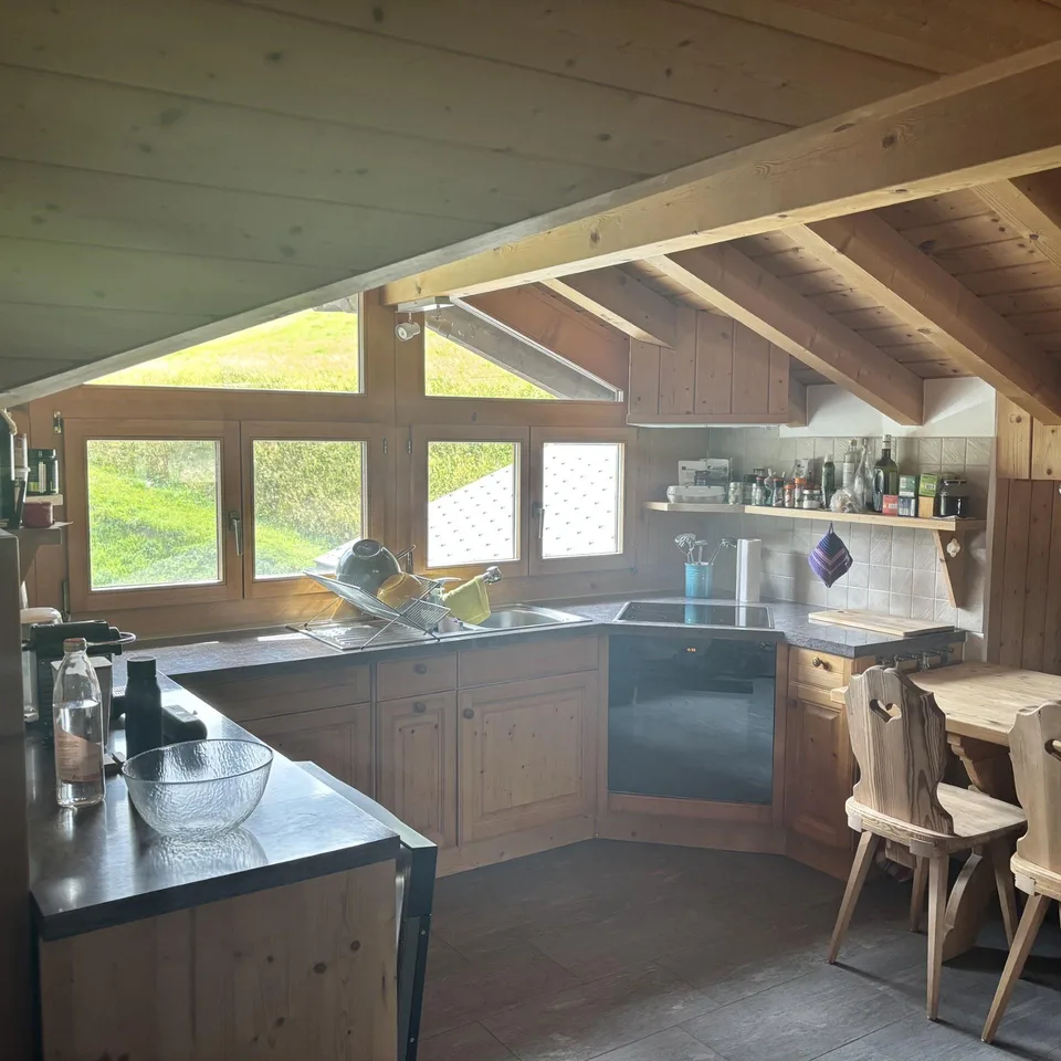 Charming 2.5-Room Apartment in Davos Frauenkirch