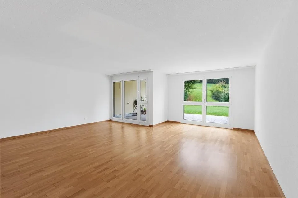 Grande maisonnette 4.5 pièces (129 m2) avec deux places de jardin