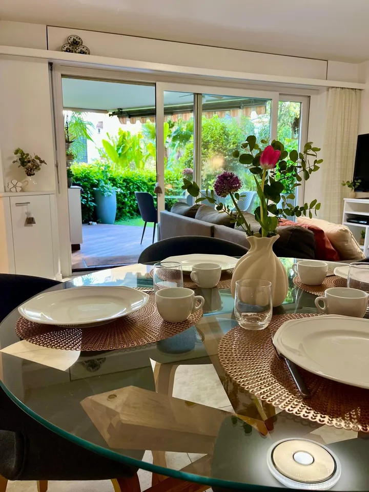 1 1/2 Zimmer-Ferienwohnung an ruhiger, sonniger Lage, möbliert