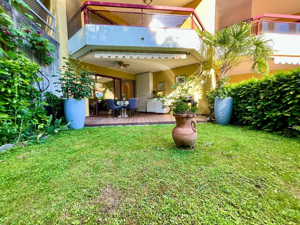 1 1/2 Zimmer-Ferienwohnung an ruhiger, sonniger Lage, möbliert