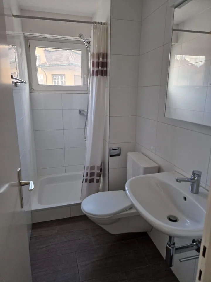 Helles 1 Zimmer an zentraler Lage in Flawil