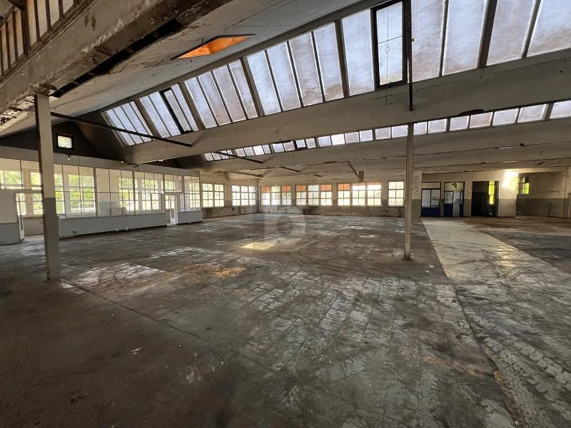 GRANDS VOLUMES ENTREPÔT, STOCKAGE