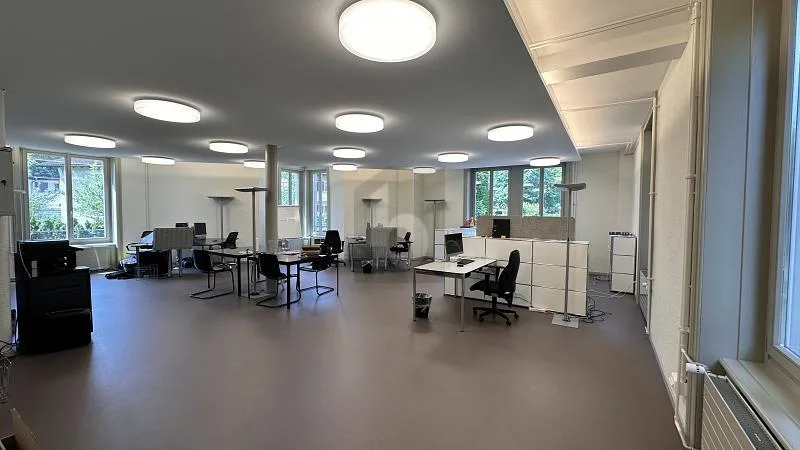 REPRÄSENTATIV AN ZENTRALER LAGE