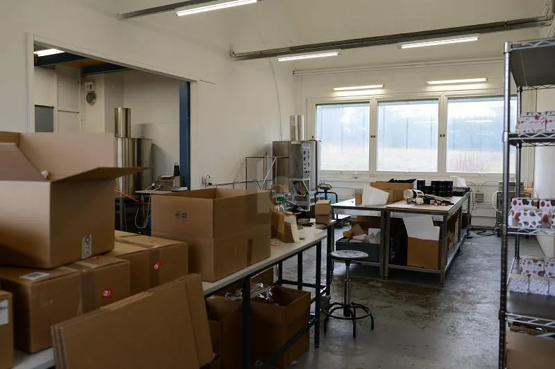 POLYVALENT, SPACIEUX, PROFESSIONNEL