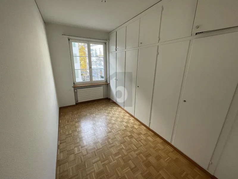 SPACIOUS IN THE HISTORIC TOWN!