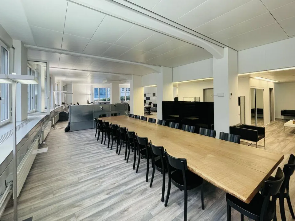 Repräsentative Bürofläche in Wollishofen - ready to move in