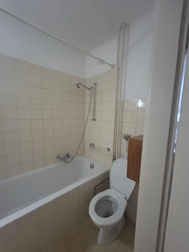 2-Zimmerwohnung im Iselin-Quartier zu vermieten – foto 8 di 10