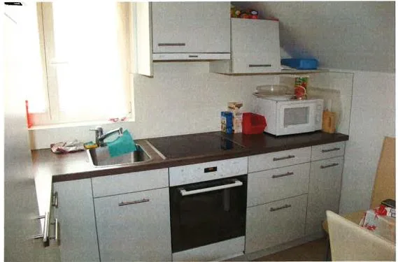in einem Zweifamilien-Altbauhaus