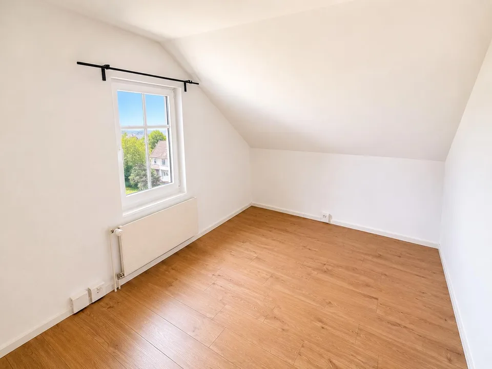 Exklusive Dachgeschosswohnung mit traumhaftem Bodenseeblick in Staad
