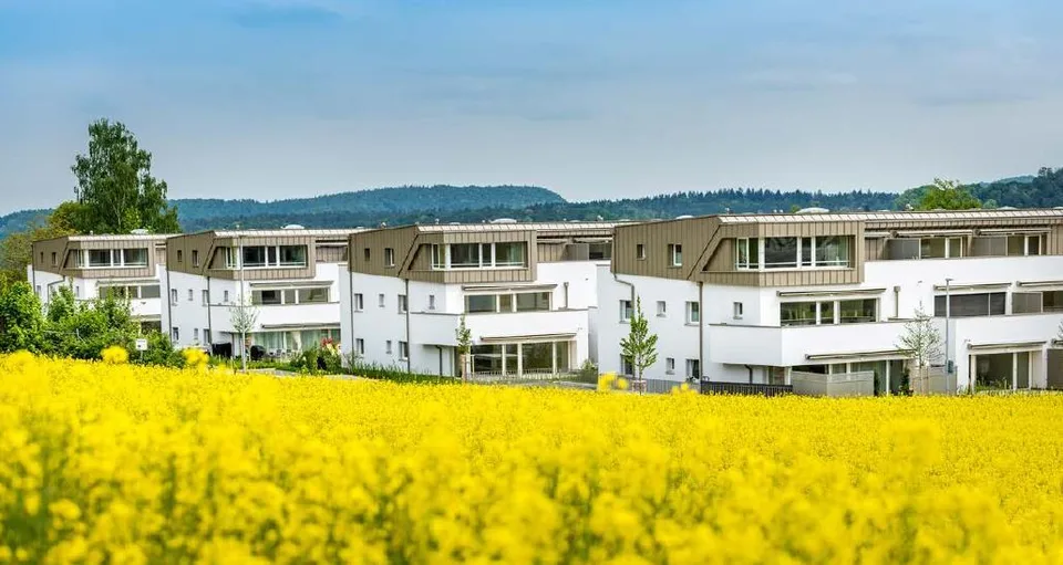 85m2 Gewerbe- oder Hobbyraum in morderner Überbauung