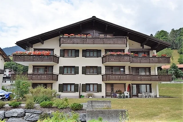 Einstellplatz in Tiefgarage Alti Luzeinerstrass 1, Küblis