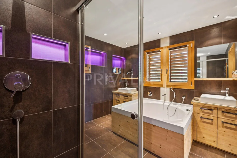 Chalet d'exception ski in ? ski out aux portes de Villars