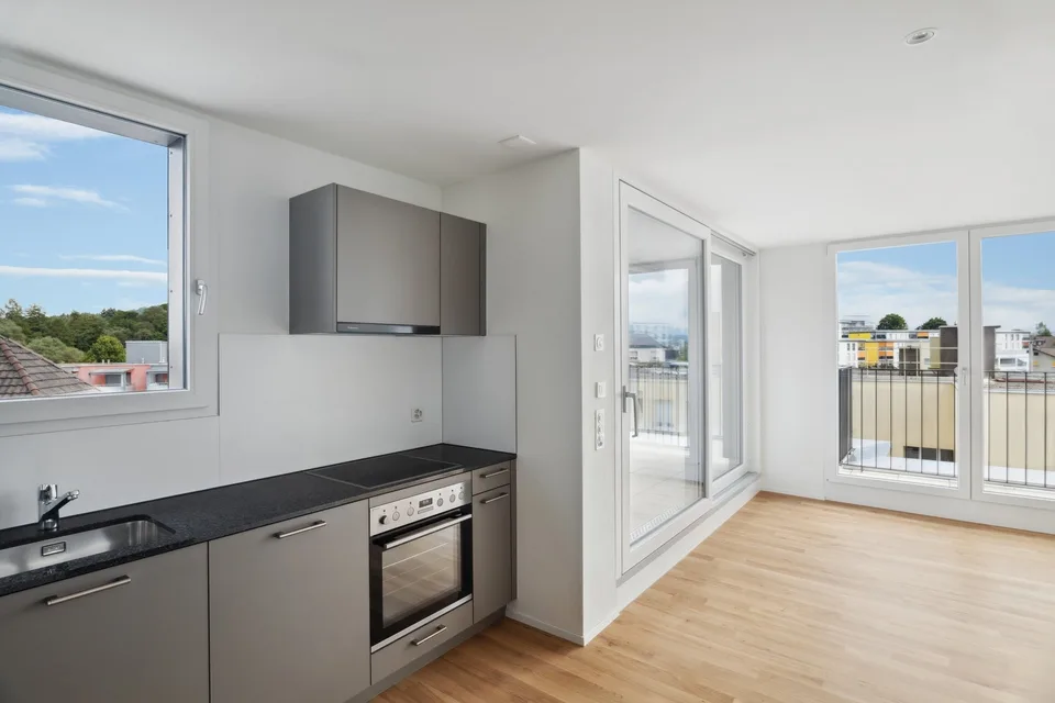 schöne 2.5-Zimmer-Attikawohnung in Zollikofen