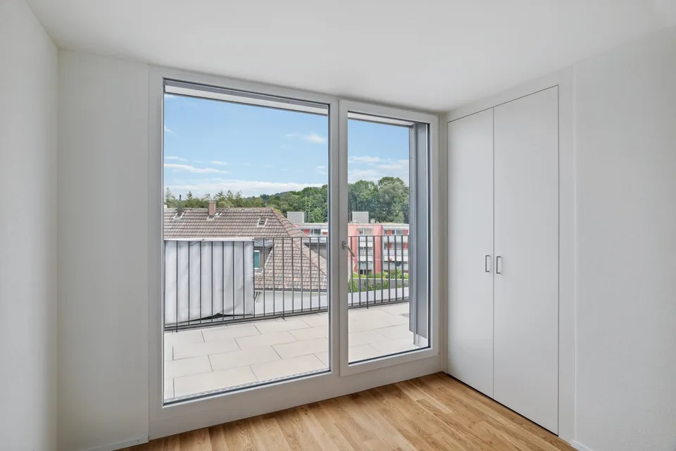 schöne 2.5-Zimmer-Attikawohnung in Zollikofen