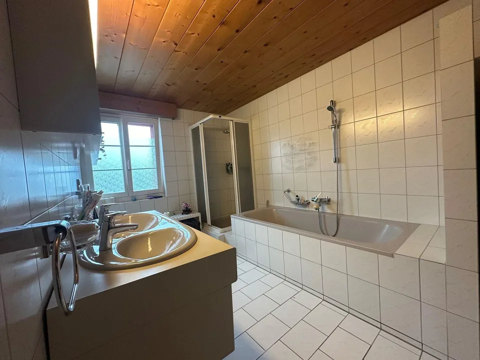 Wohn- und Geschäftshaus – Foto 7 von 9