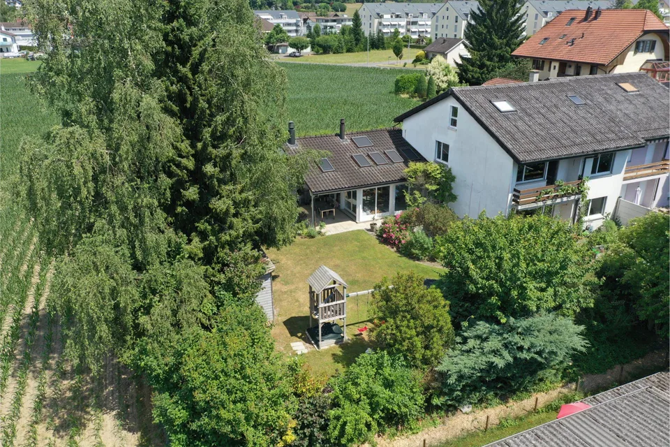 Ein Zuhause an ruhiger Lage mit Weite, Licht und viel Privatsphäre