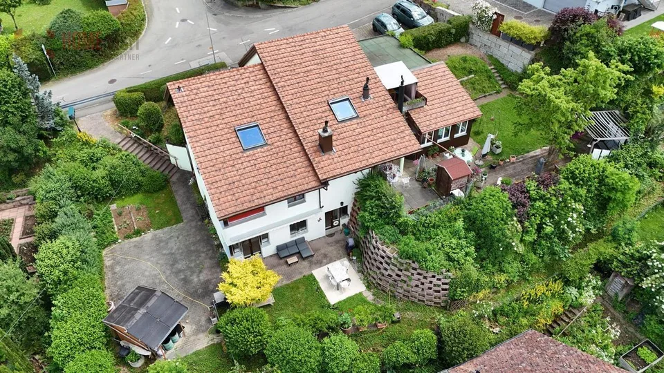 Zu verkaufen, Mehrfamilienhaus, 4434 Hölstein, Ref. 6131373